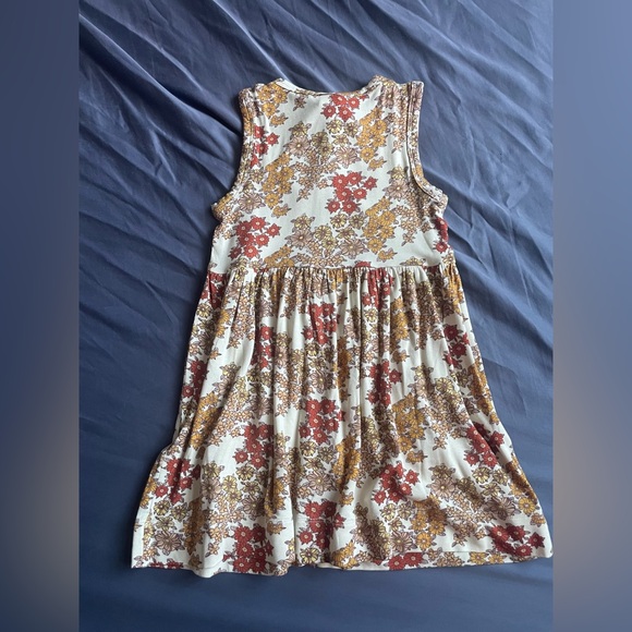 Kate Quinn 18-24 M Sleeveless Button Front Pocket Dress Print: Wildflowers - Picture 2 of 6